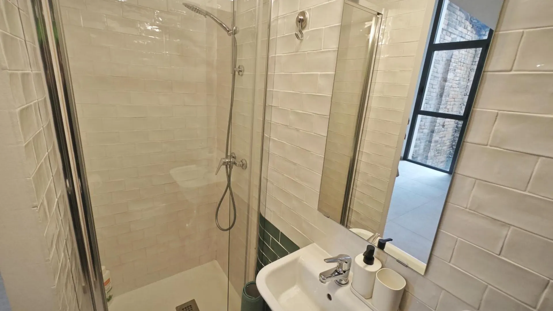 Antic Manresa Atico Apartment